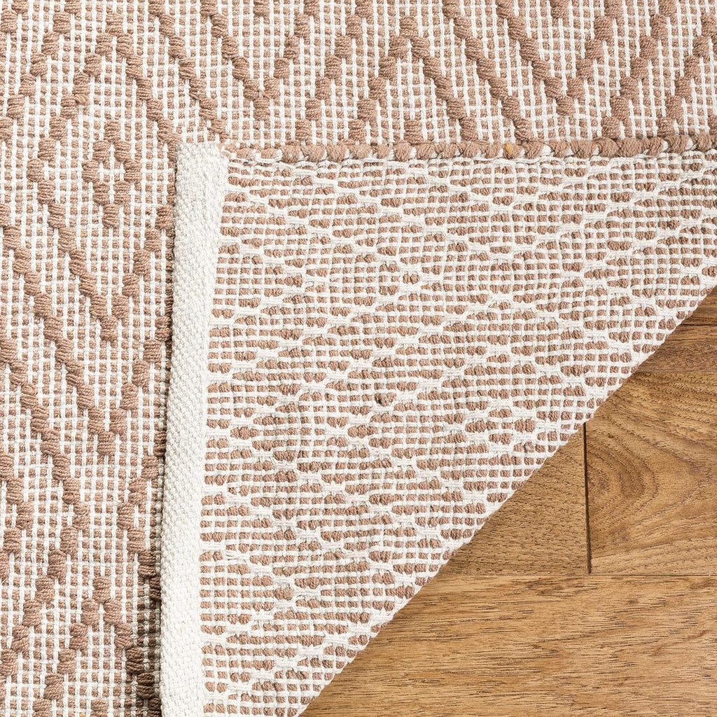 Beige & Ivory 3' x 5' Handmade Cotton Accent Rug W7877
