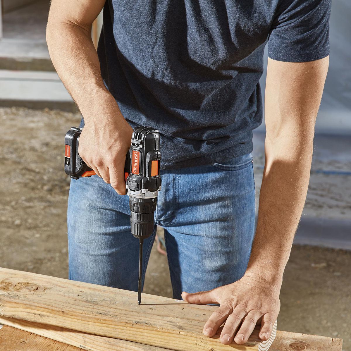 12V Cordless 3/8 in. Drill Kit with Battery and Charger Y47413