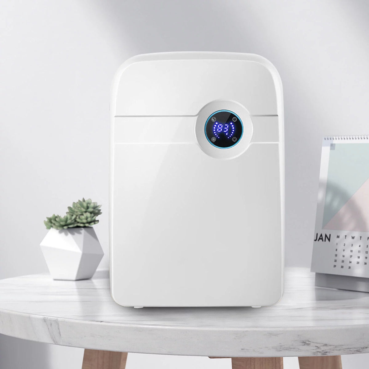 Mini Dehumidifier 2.5L E2943