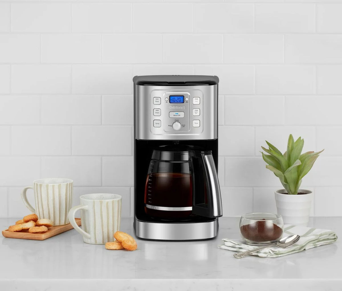 12-Cup Black Stainless Coffeemaker T5279