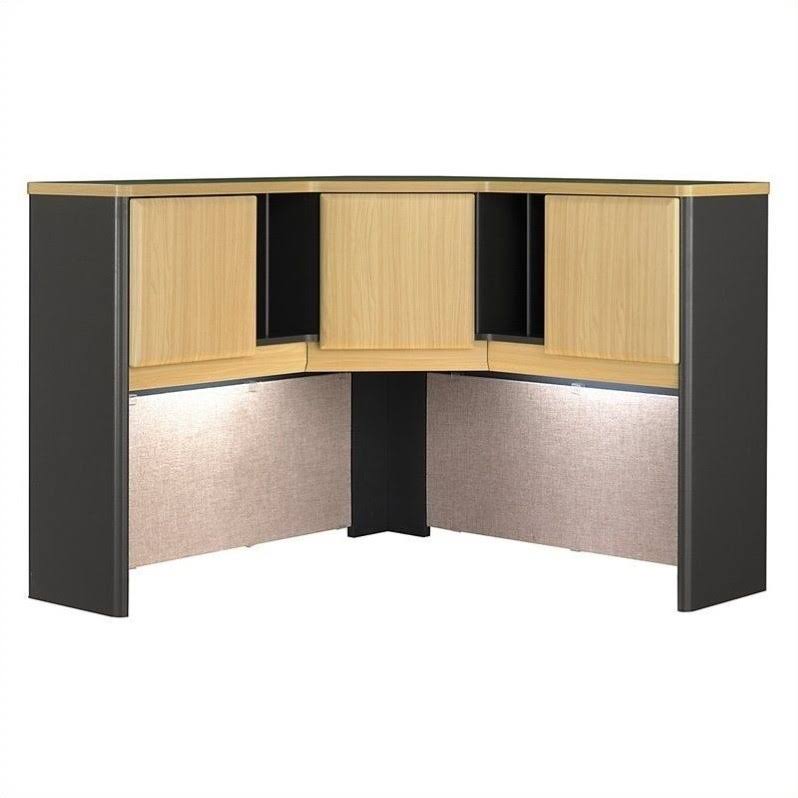 Corner Hutch K887