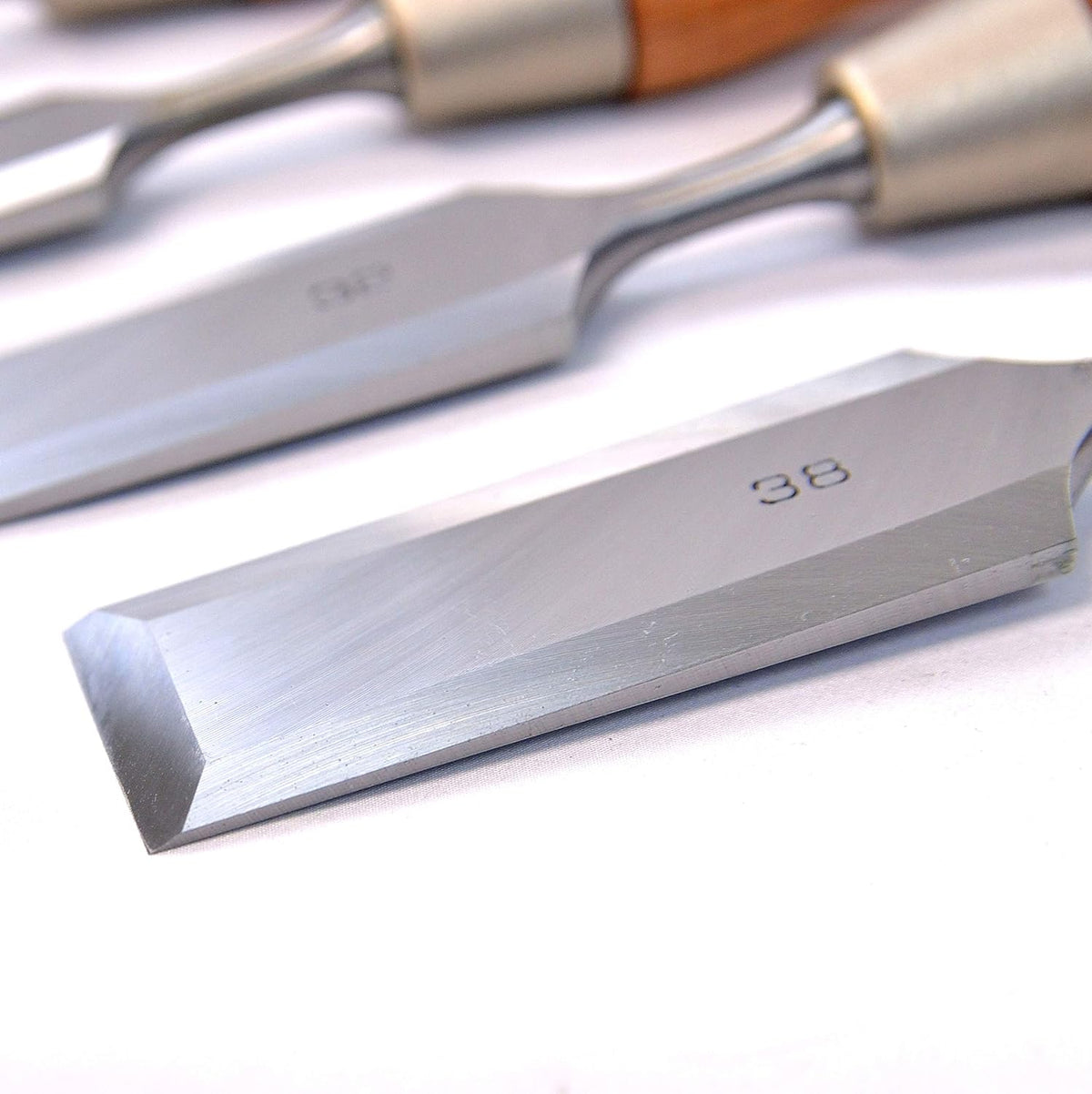 6 Pcs Japanese Wood Chisel Set with Carrying Case P4622