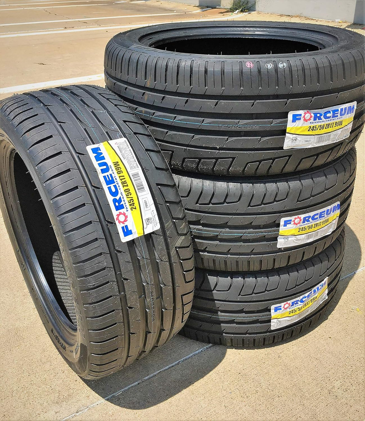 245/50R17 All-Season Radial Tire X592