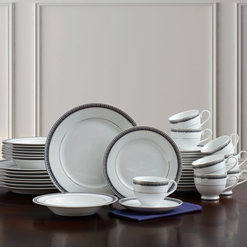 40-piece Dinnerware Set Y95740