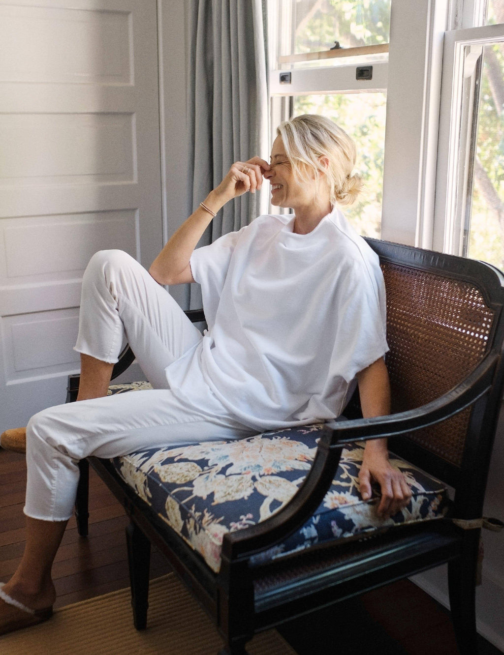 White Funnel Neck Capelet G7370