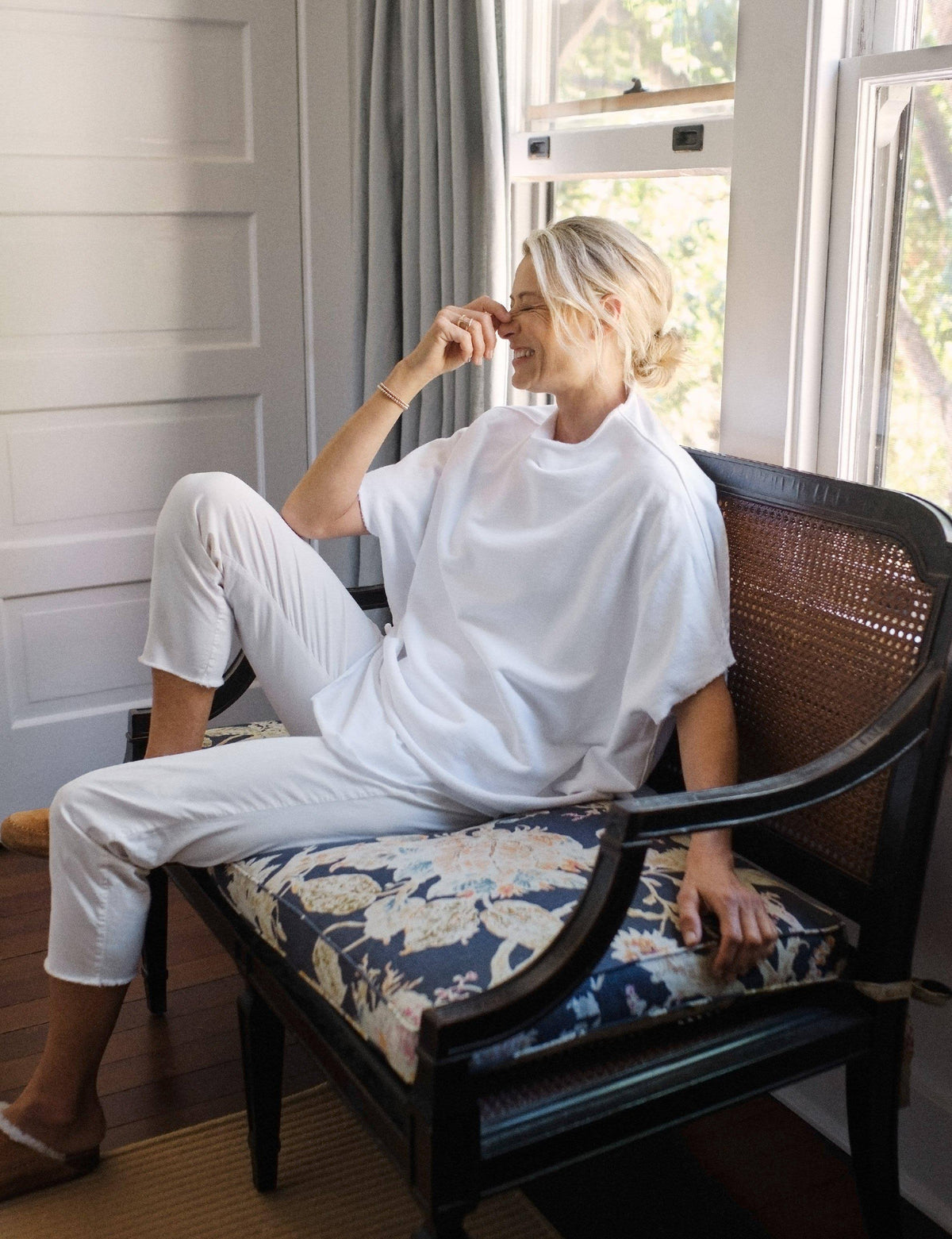 White Funnel Neck Capelet G7370
