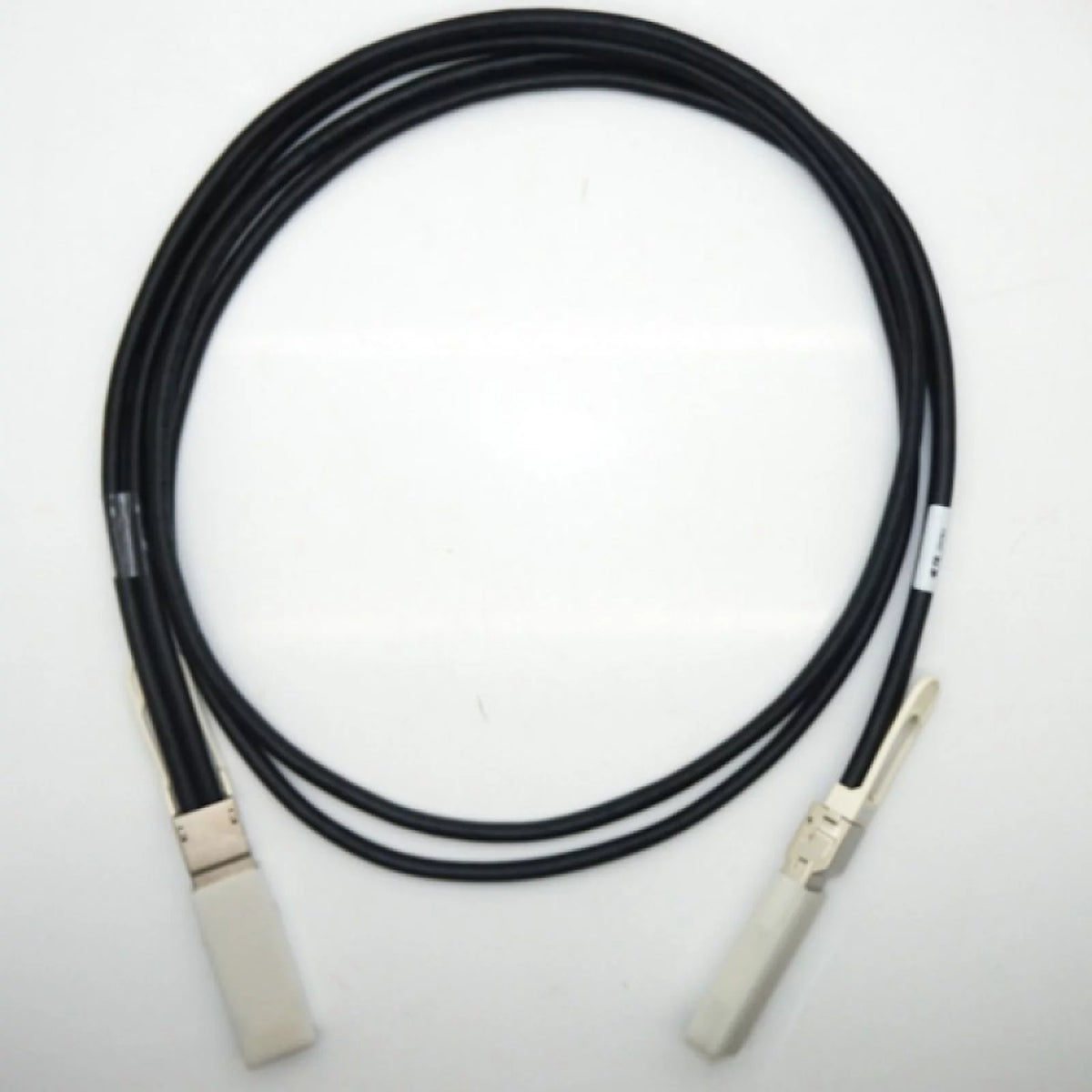 Black 32 Position QSFP-DD Cable Assembly L739
