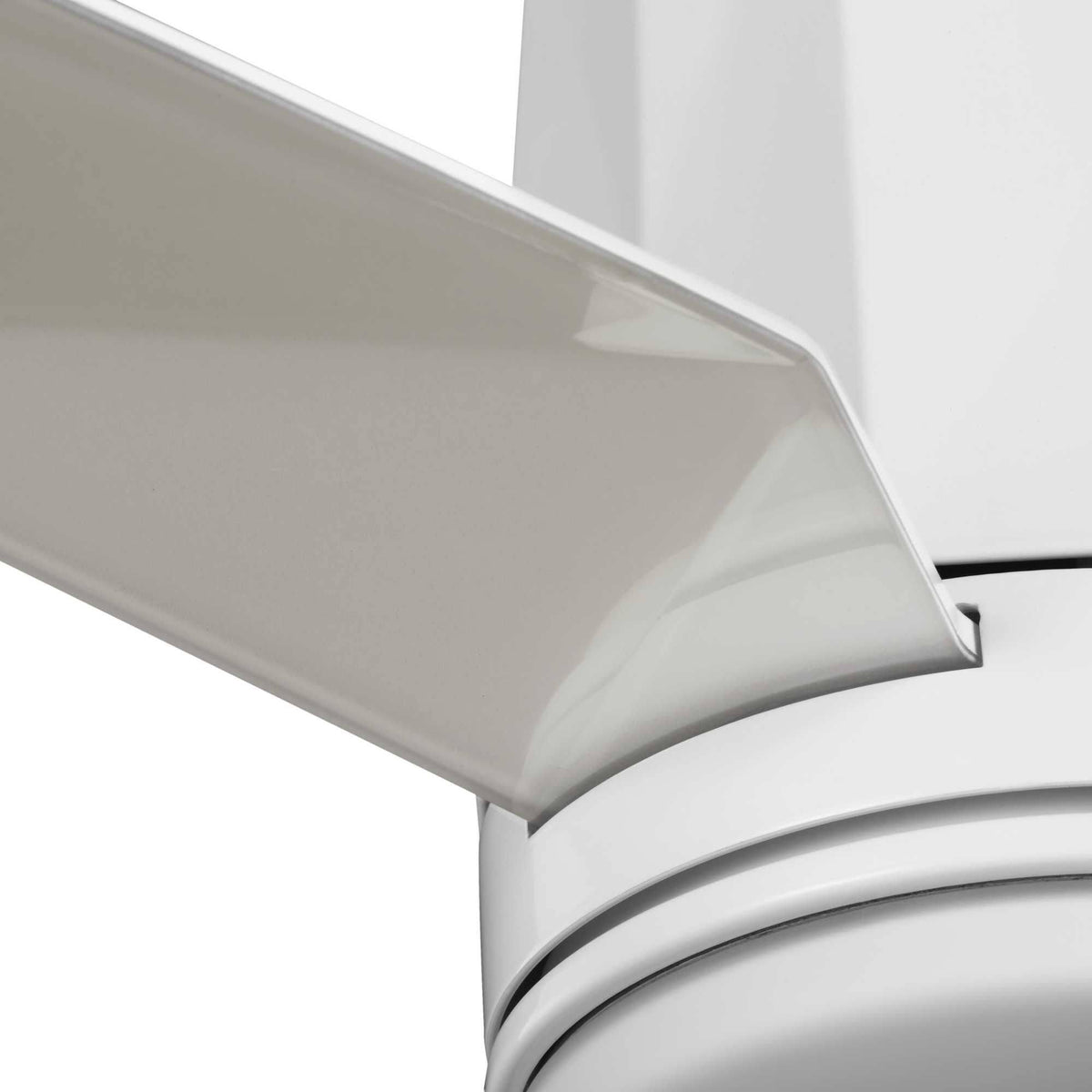 White Ceiling Fan C8989