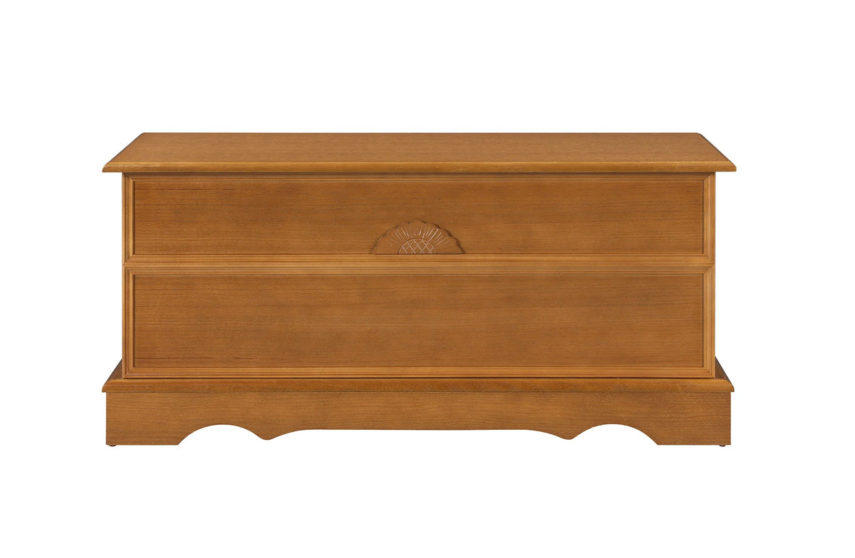 Rectangular Cedar Chest R471870